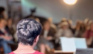 Hermana Samuelle: «En el mosaico no estoy sola, estoy con otras personas víctimas» 3 Acto sinfonia teselas 1024x597 1