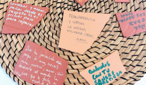 Hermana Samuelle: «En el mosaico no estoy sola, estoy con otras personas víctimas» 1 Teselas Repara Texto 1024x597 1